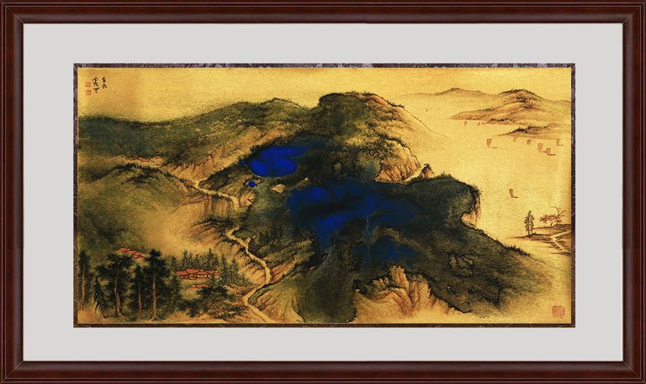 魏金岭三尺横幅山水画作品《金笺山水画系列之二》作品来源:易从山水画 【作品解析】:这是一幅用洒金纸作的山水画作,画面气势宏伟,天与山与水相接,左边是连绵起伏的山脉,山上郁郁葱葱,一条小河从山间穿过,山脚下几间房屋在茂盛的草木里若隐若现。右边是一条江面宽阔的江河,帆船点点,里面片片帆船正在前行。